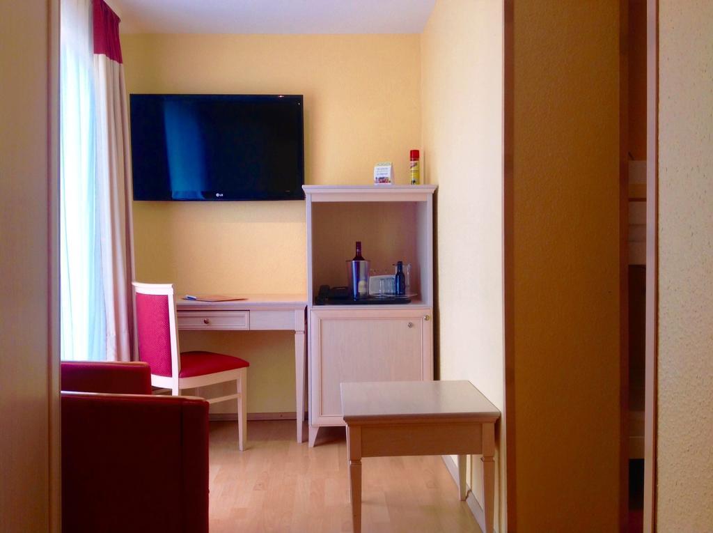 Ostseehotel Баабе Стая снимка